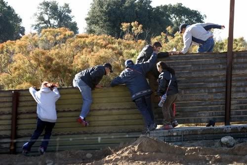 Obama Admin. Orders Border Patrol to Stand Down!