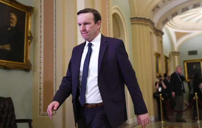Caught: Democrats Breaking the Law to Undermine Trump!
