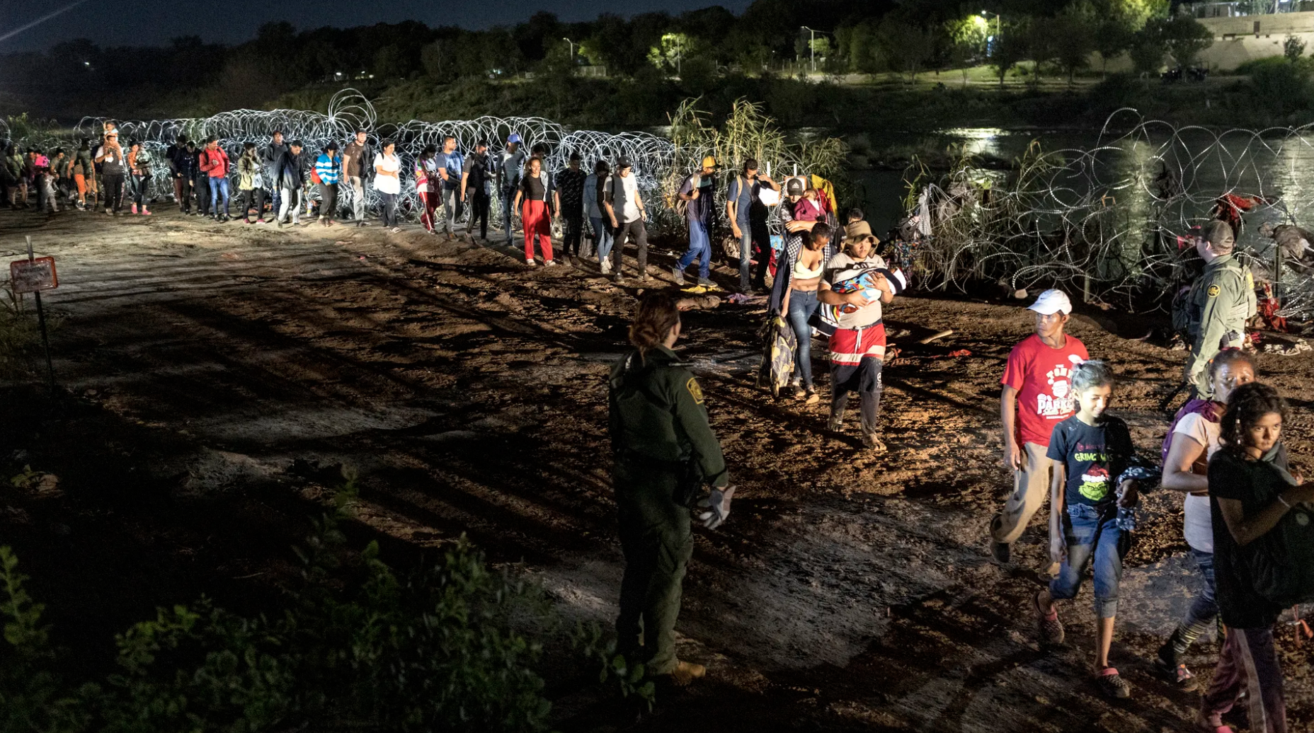 Border WIN! Why is Abbott Shouldering National Security? Congress, Step UP! Secure the Border!